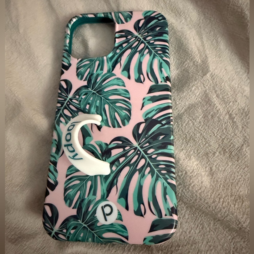 IPhone 14 Plus case new barely used